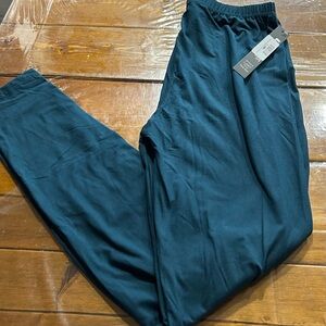 NWT One Size Plus Size Leggings “Forest Teal”